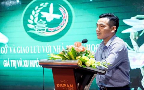 Nhà báo Vương Xuân Nguyên: "Khai thác tài nguyên cần hài hòa với thiên nhiên"
